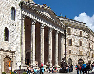Tempio di Minerva (fonte wikipedia)